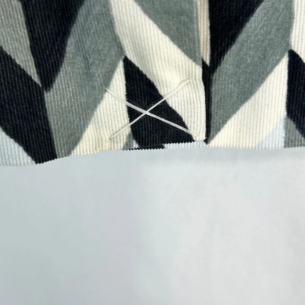 Isaac Mizrahi for Target Chevron Corduroy Pencil Skirt Black Grey White‎ NWT
